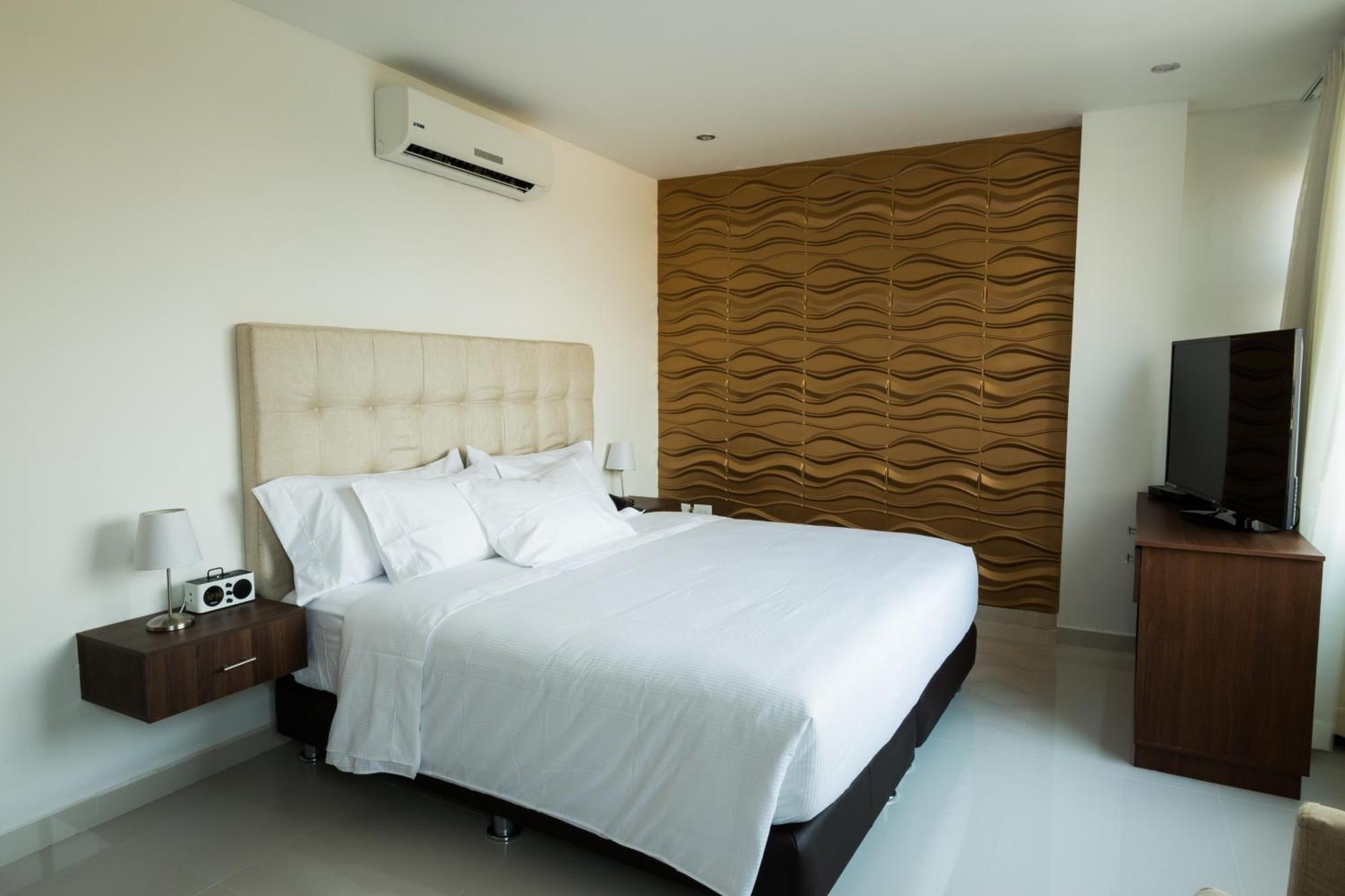Hotel Parque Del Sol Монтерия Экстерьер фото