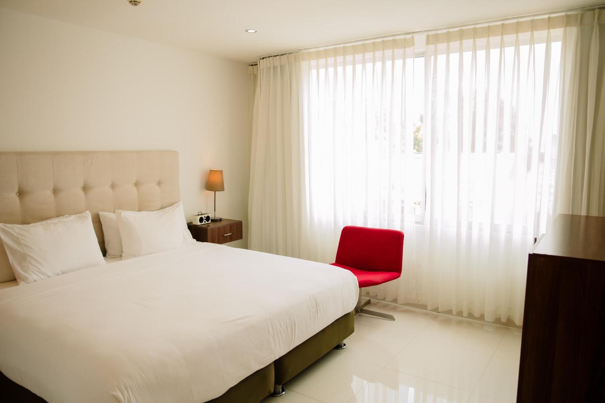 Hotel Parque Del Sol Монтерия Экстерьер фото