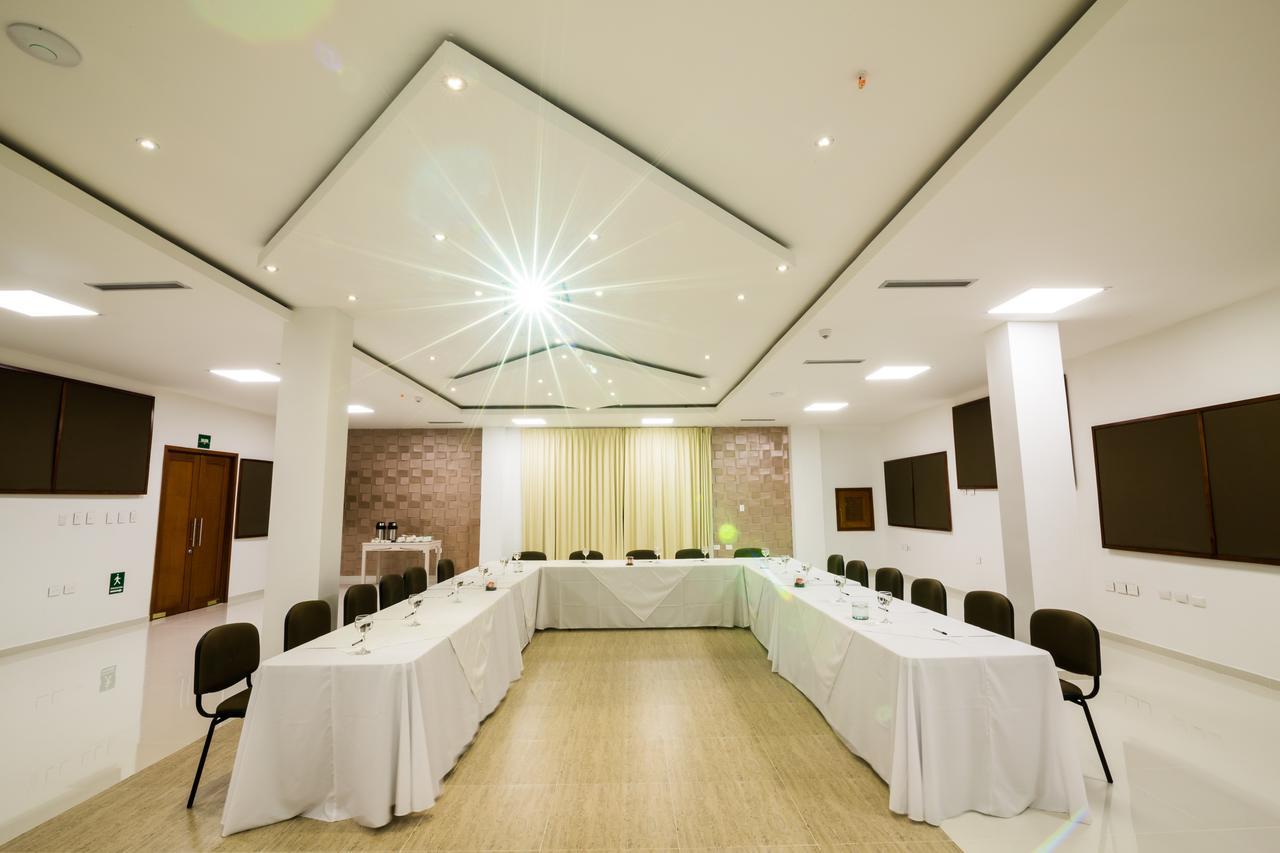 Hotel Parque Del Sol Монтерия Экстерьер фото